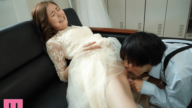 MIAA-408_Cô dâu bị hai cậu em chồng địt ngay tại đám cưới - phimsex69.vip