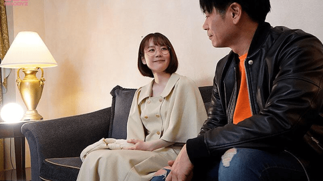 MIDV-504_Em đồng nghiệp non tơ vú to Miura Sakura - phimsex69.vip