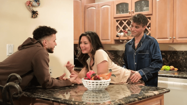 Động cơ thầm kín của đứa em gái cưng - phimsex69.vip