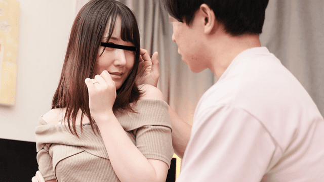 051124_100-Vô tình match mẹ của bạn thân trên tinder - phimsex69.vip